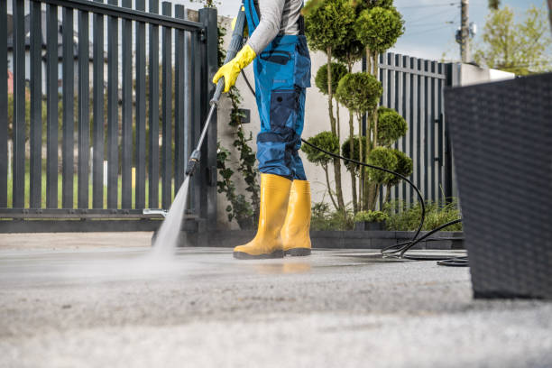 Best Factory Floor Cleaning  in Carrollton, OH